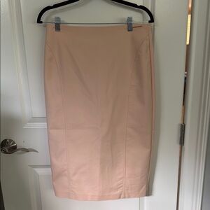 Elegant Peach Elie Tahari Pencil Skirt